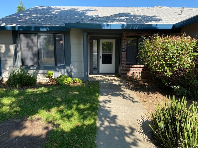 Building Photo - Welcome to this adorable, newly remodeled ...
