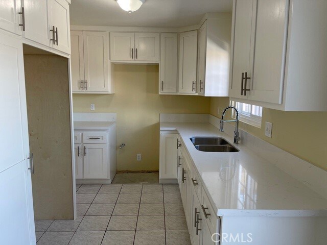 Foto del edificio - 4609 Sepulveda Blvd