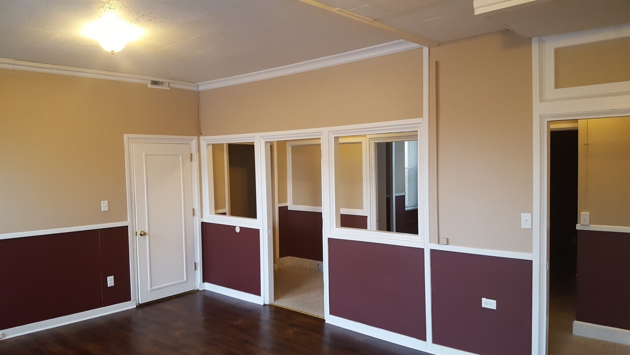 Living Room - 723 58th St