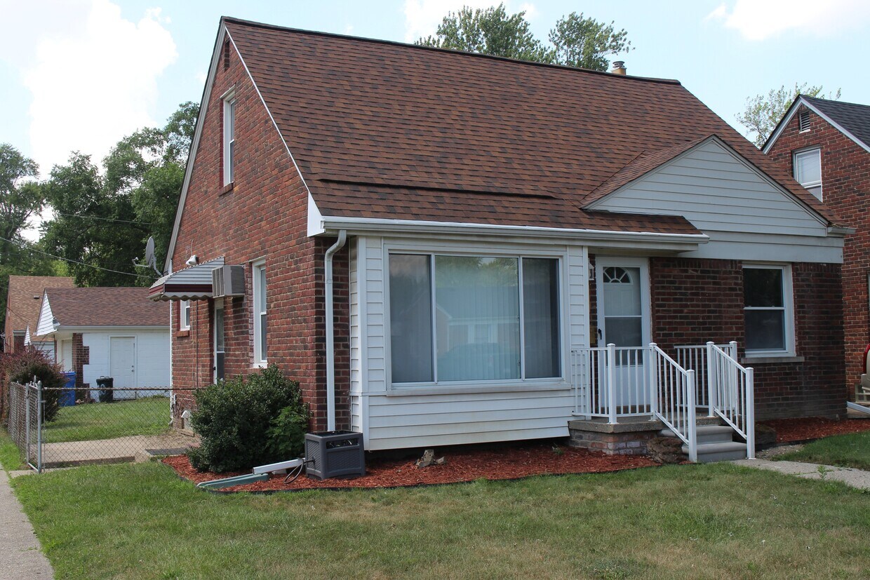 Foto principal - 960 Arlington St