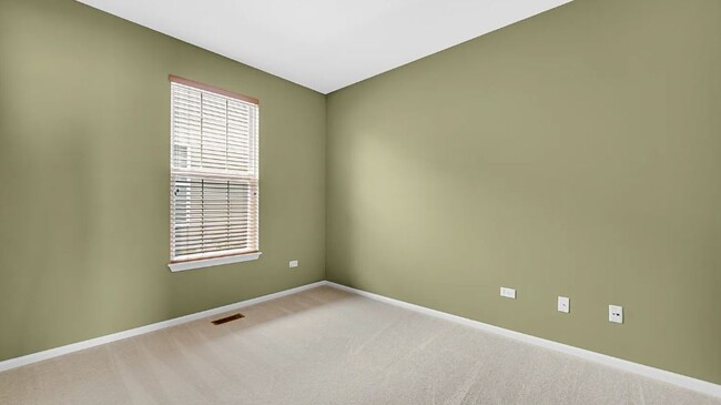 Building Photo - 21257 Lily Lake Ln