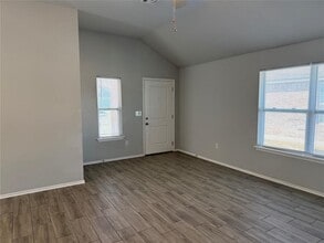 Building Photo - 3724 Apple Villas Cir