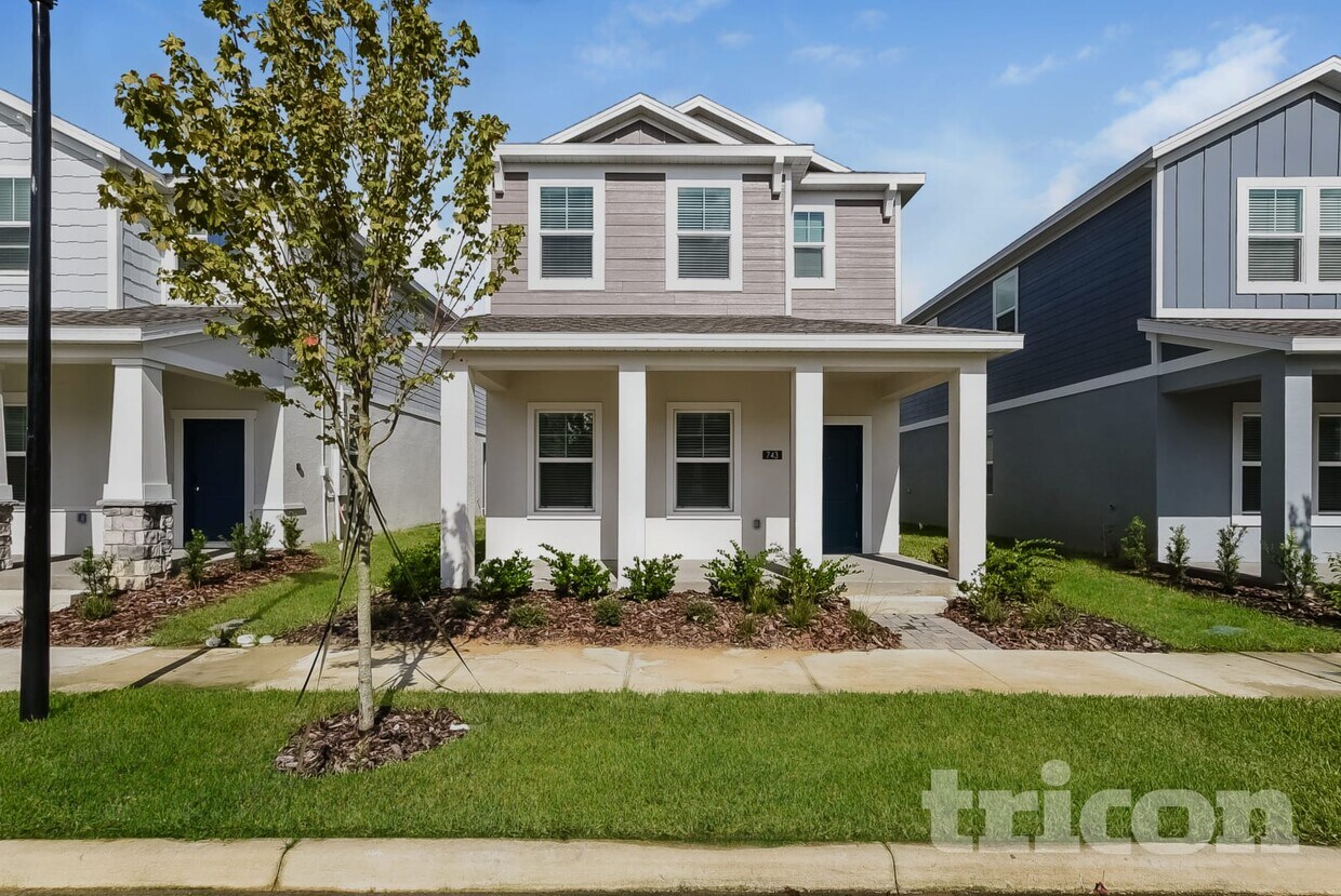 Foto principal - 743 Honeyrock St