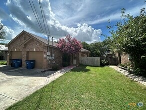 Building Photo - 208 Anne Louise Dr