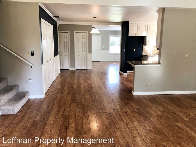 Building Photo - 4 br, 3 bath House - 5766 Mesa Verde Circle