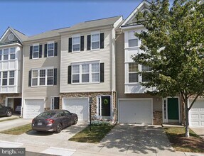 Building Photo - 23052 Fontwell Square