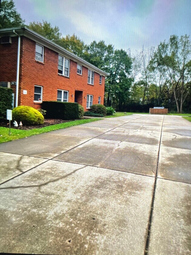 Primary Photo - 311 5th St