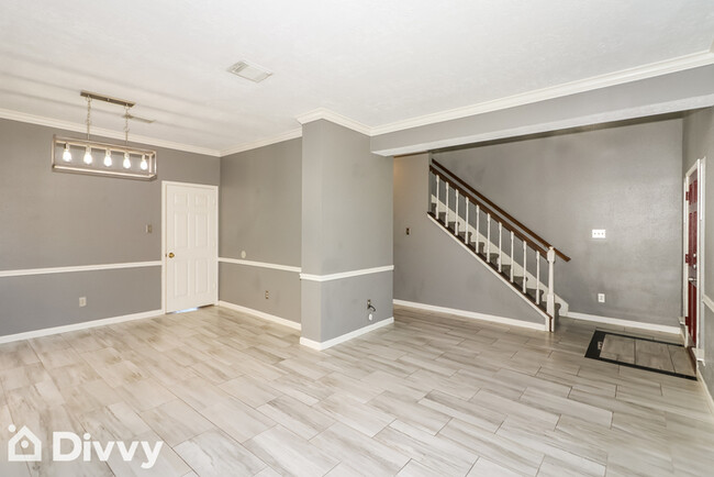 Foto del edificio - 16415 Dawncrest Way