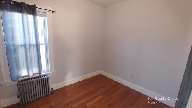 Building Photo - 41 Trull St