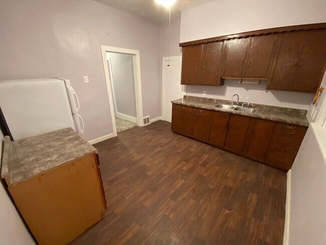 Foto del edificio - 2535 Avenue B