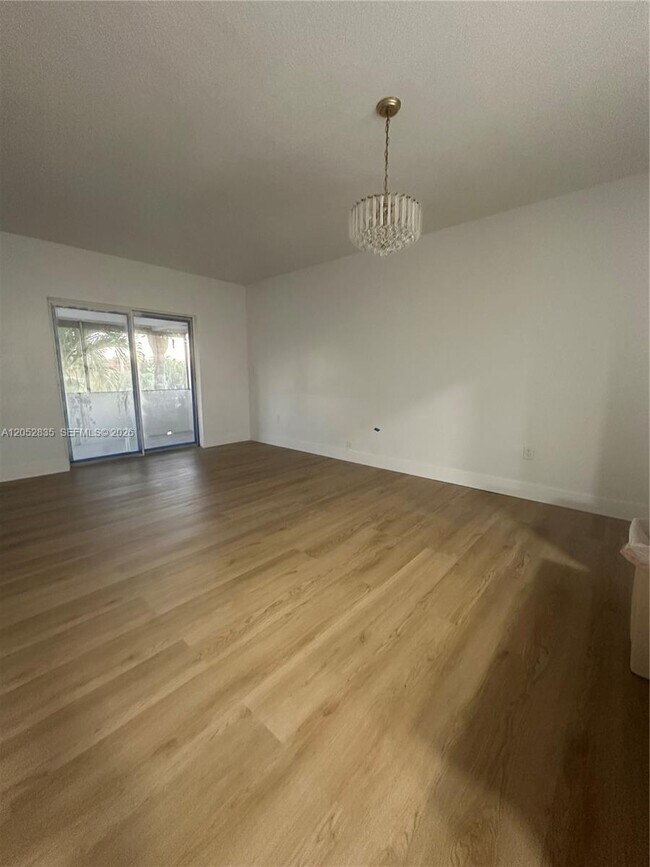 Foto del edificio - 9175 SW 77th Ave
