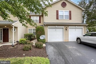 Building Photo - 122 Cardinal Ln