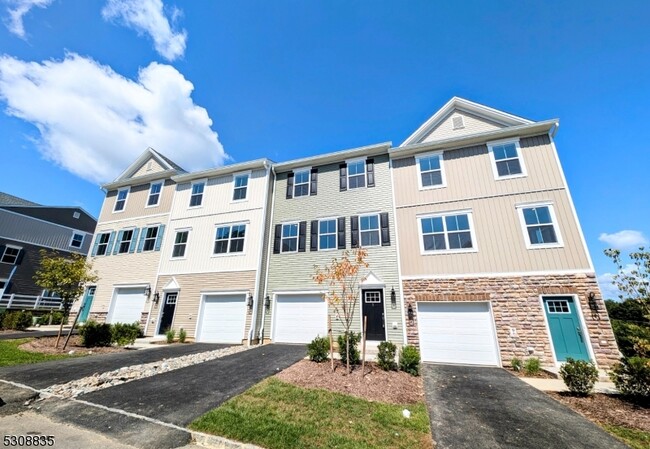 Foto del edificio - 5 KELLY Ln