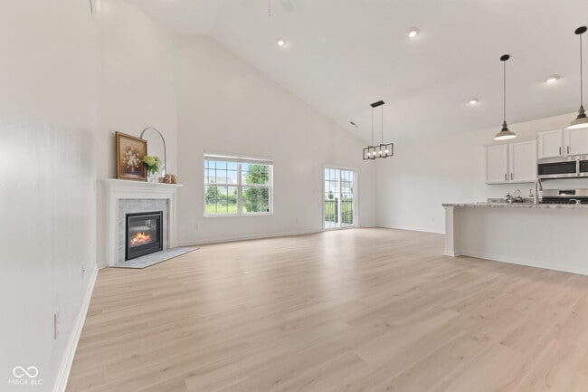 Building Photo - 5301 Tanglewood Ln