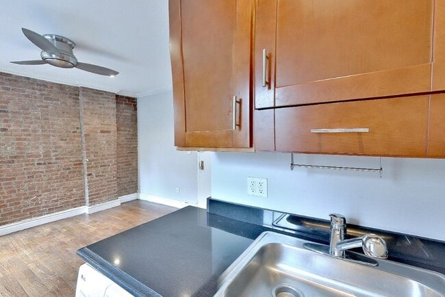 Photo - 234 Mott St (Spring & Prince), #5-2A Apartment