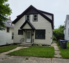 Building Photo - 1539 S 10th St