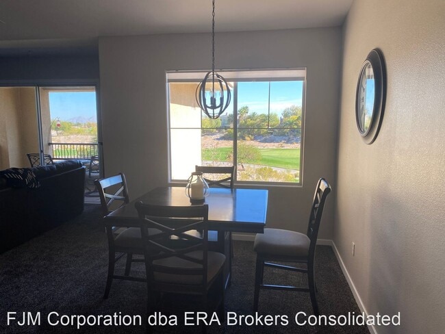 Building Photo - 2 br, 1.5 bath House - 1012 Domnus Ln # 206