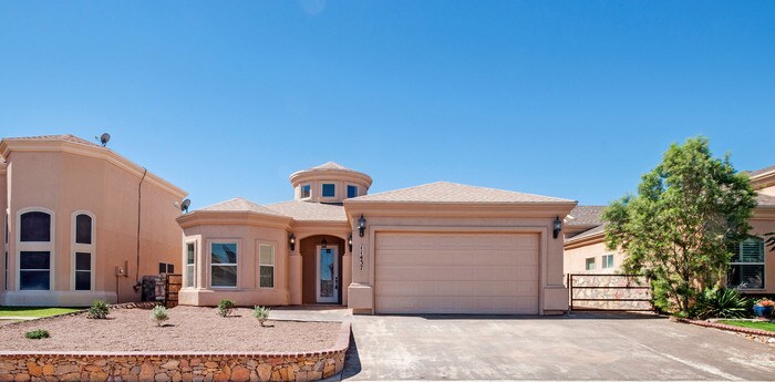 Foto principal - Northeast Home w/ Refrigerated Air