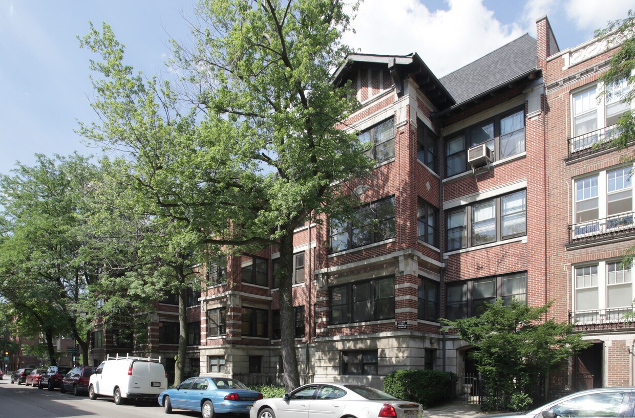 Foto del edificio - 5048-5056 S Woodlawn Ave