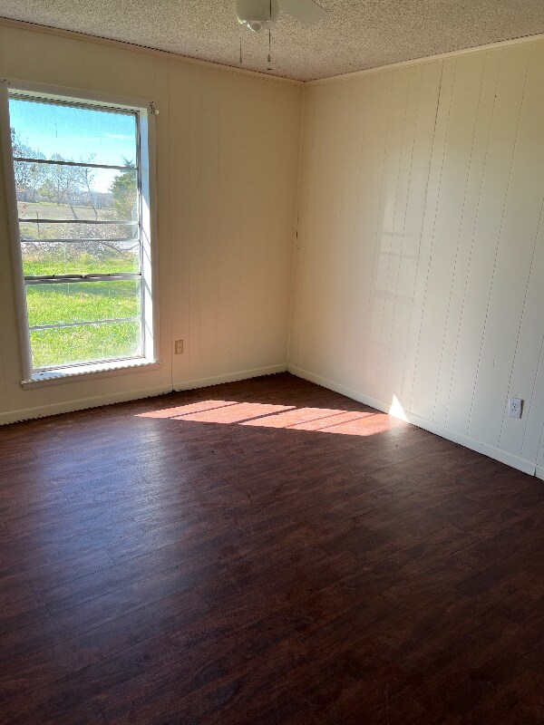 984 NW County Rd 2090, Corsicana, TX 75110 House Rental in Corsicana