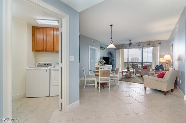 Building Photo - 5793 Cape Harbour Dr