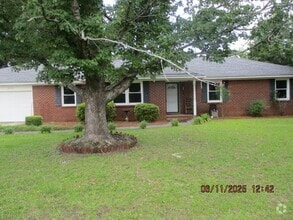 Building Photo - 2213 Rolling Hill Ln