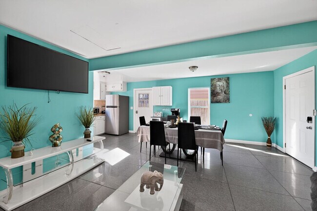 Foto del edificio - 4124 C St