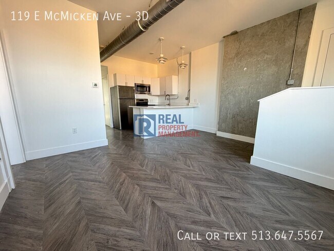 Foto del edificio - 119 E McMicken Ave