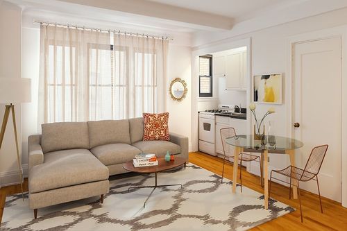 Primary Photo - 405 E 54th St