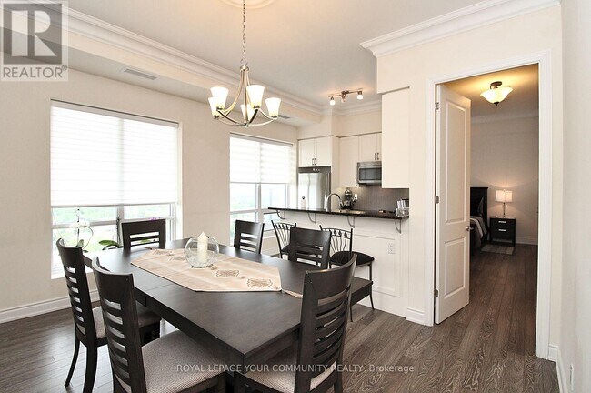 Photo du bâtiment - 9088 Yonge St