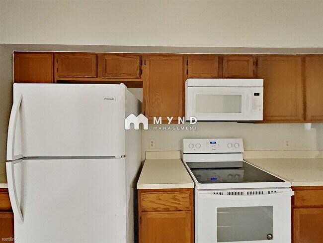 Foto del edificio - 9601 Forest Ln