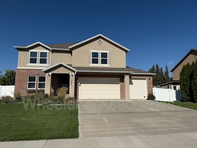 Photo - 1584 W Galbraith Ln House