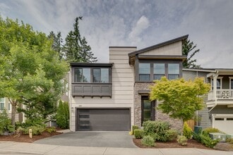 Building Photo - 24198 NE 15th Way