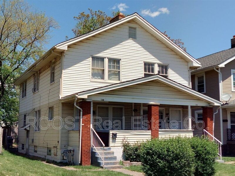 Primary Photo - 916 E 17th Ave