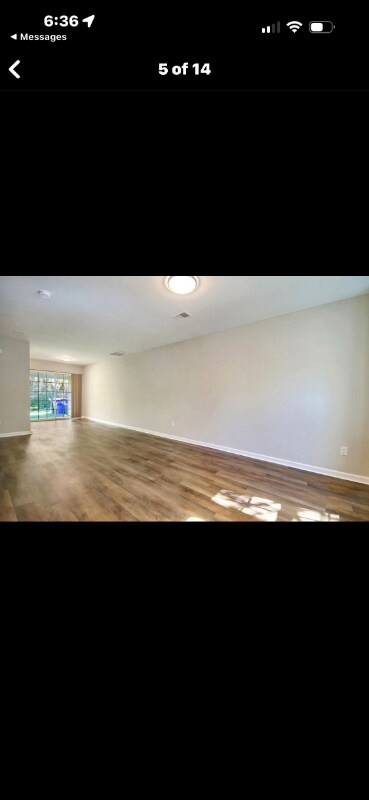 Foto del edificio - 8131 Shadow Oak Dr