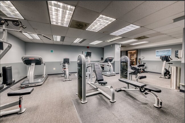 Foto del edificio - 6030 N Sheridan Rd