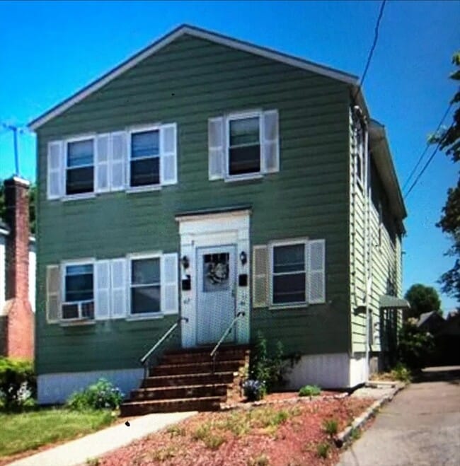 Building Photo - 42-44 Johnson Rd