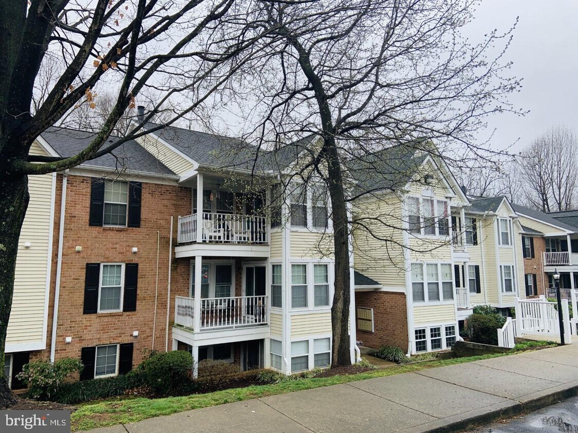738 Southern Hills Dr Unit 6K, Arnold, MD 21012 Condo for Rent in