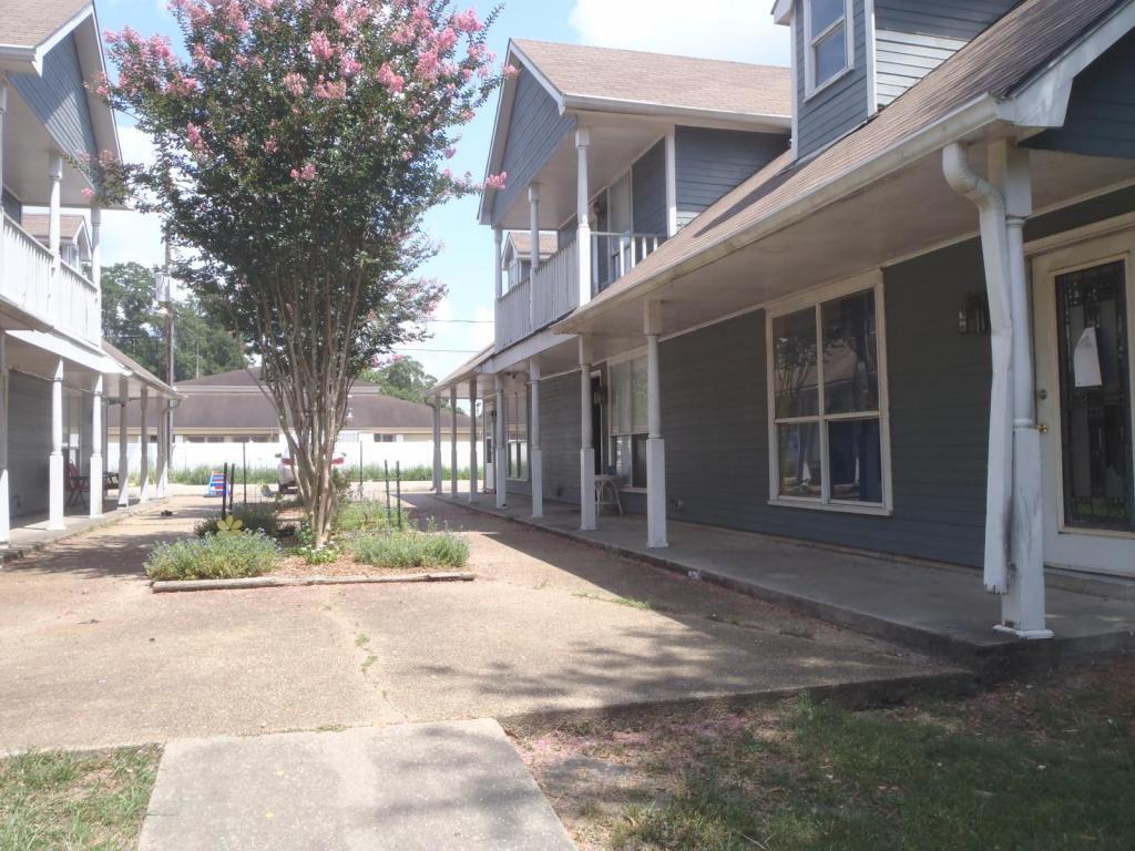 2700 Rue Saint Martin A Townhouse for Rent in Hammond, LA