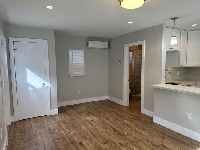 Foto del edificio - 4550-4550 B 42nd St.