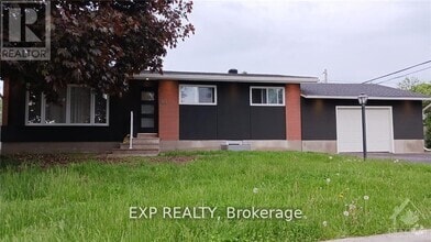Building Photo - 44 Sherry Ln