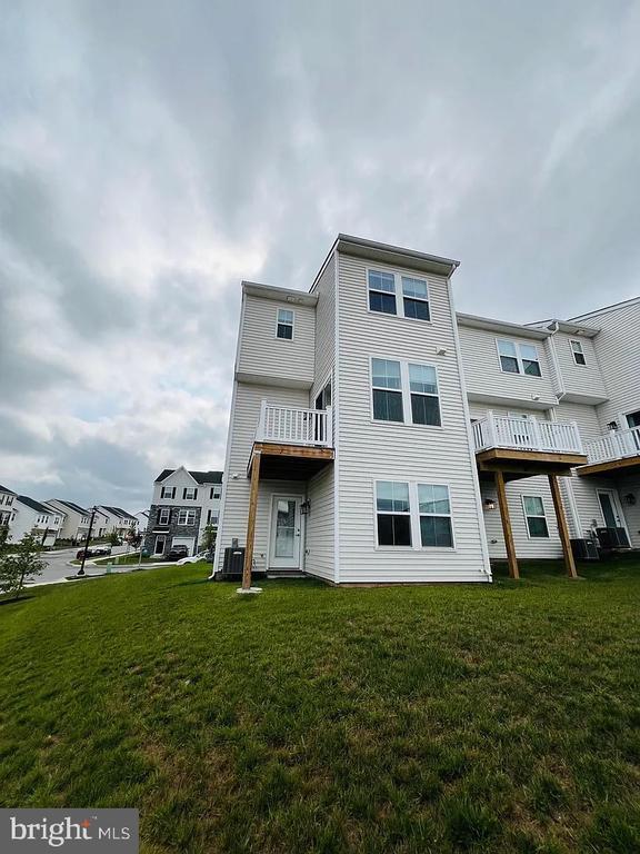 Foto del edificio - 902 Magnolia Ln