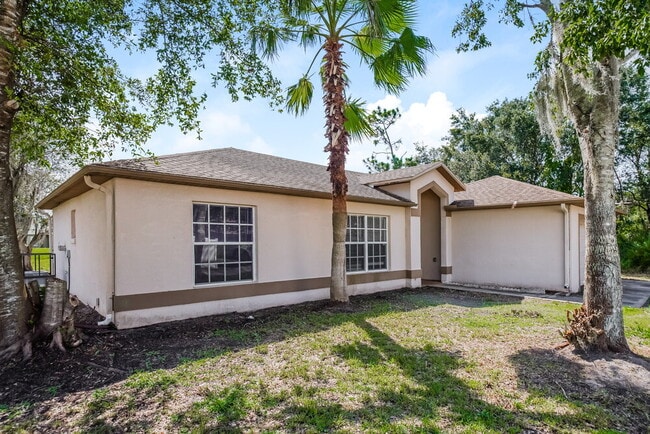 Building Photo - 646 Jaguar Ct