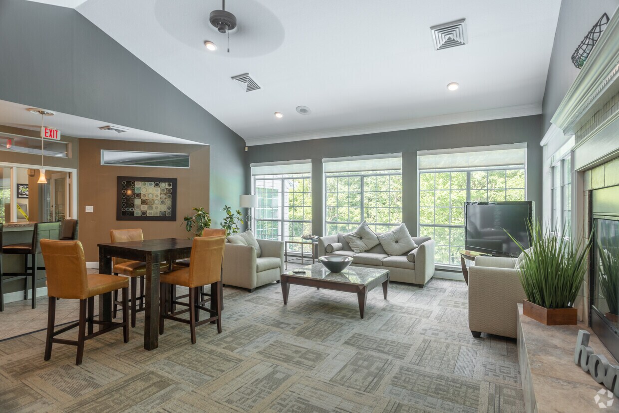 Remington Apartments Westlake, OH 44145