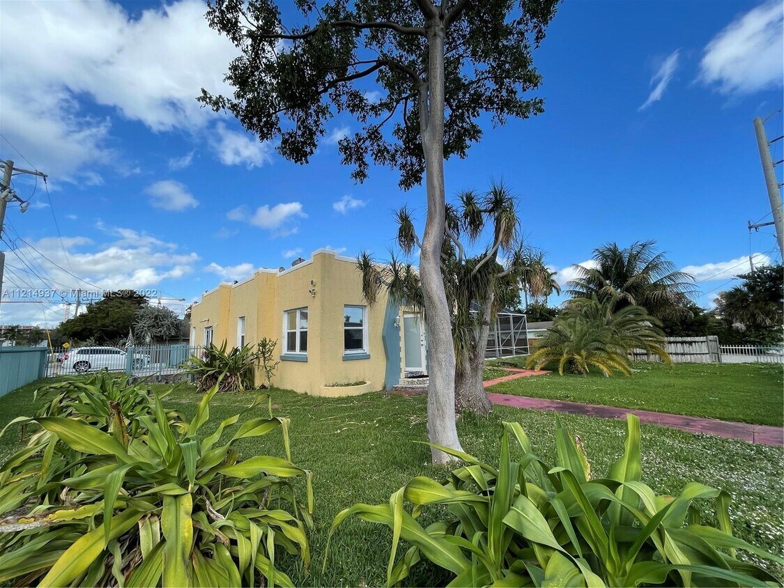 101 SE 2nd St, Dania Beach, FL 33004 House Rental in Dania Beach, FL