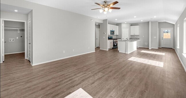 Foto del edificio - 25477 Blossom Ct