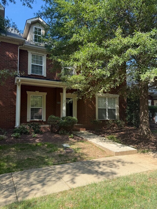Primary Photo - Beautiful 4 Bedroom Home