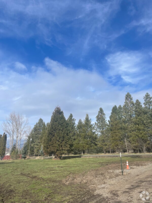 Apartments with Garages in Imbler, OR 2 Rentals