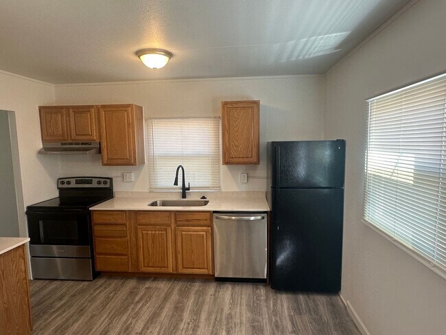Foto del edificio - 3 Bedroom Single Family Home in Greeley