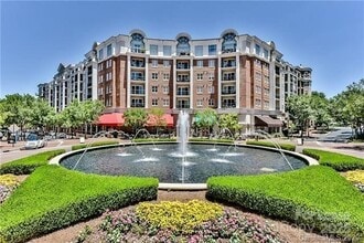 Building Photo - 4625 Piedmont Row Dr